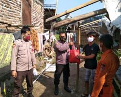 POLSEK CINANGKA BAGIKAN SEMBAKO KE