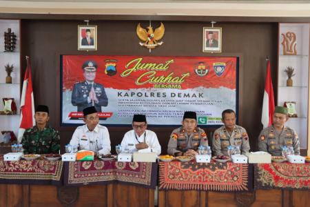 WAKAPOLRES DEMAK IMBAU WARGA KENDUREN 