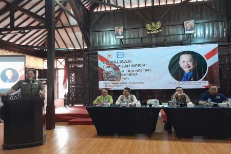 Judul  Sosialisasi empat pilar MPR RI Bersama Ketua MPR RI Membersamai