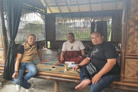 SAMBANGI KEDIAMAN MBAH BEJO DUA PI
