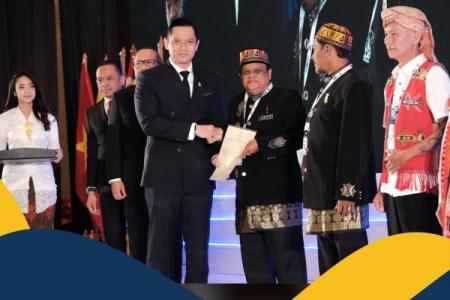 Buka Pertemuan Puncak Internasional Pe