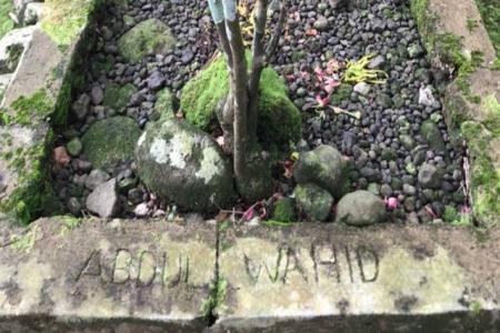 Situs makam Mbah Abdul Wahid Waliyulla
