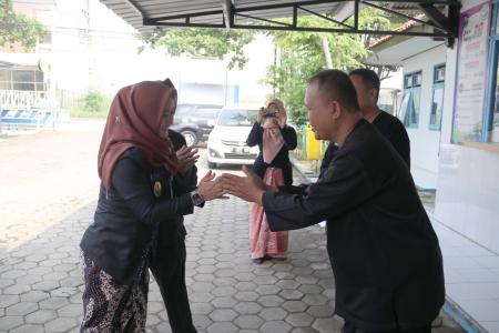 TINGKATKAN PELAYANAN DAN INKLUSIVI