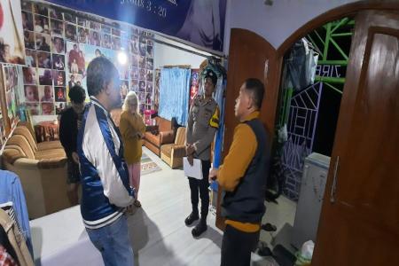 TRAGEDI DI TENGAH MALAM: SENDERAN 