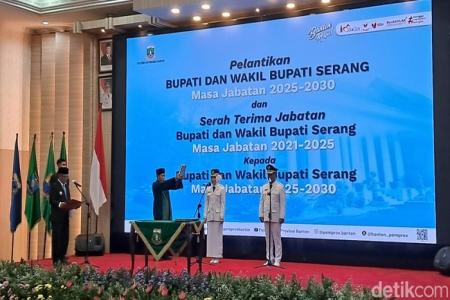 Gubernur Andra Sahkan ZakiyahNajib Pim