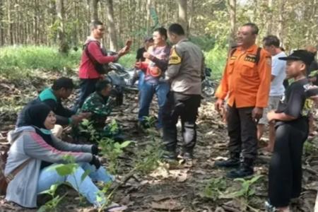 TERSESAT DI HUTAN RPH SALAM KPH SEMARA