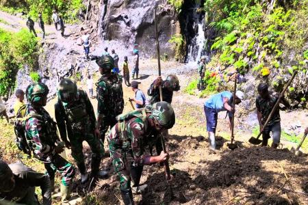 GOTONG ROYONG SATGAS YONIF 512-DY 