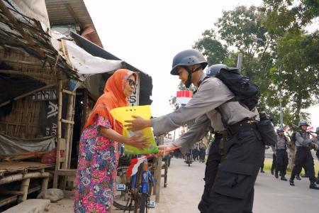 TANAMKAN NASIONALISME 247 SISWA SP