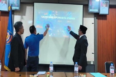 PEMKAB KENDAL LUNCURKAN SISTEM INF