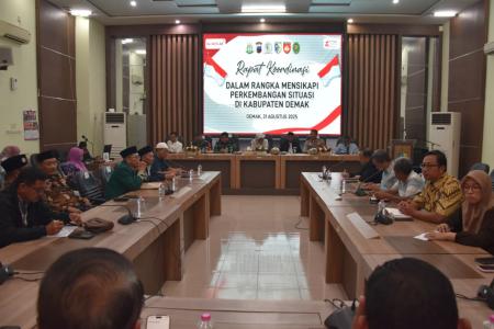 Patroli Gabungan Polres Demak Bersama 