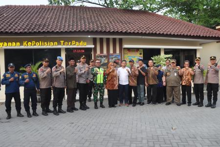 FORKOPIMDA DEMAK LAKSANAKAN PATROL