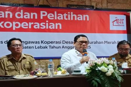 PLT KEPALA DINAS KOPERASI DAN UKM 