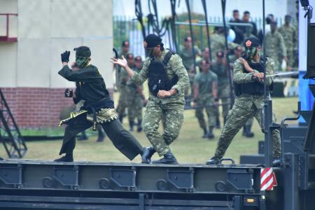 HUT KE-80 TNI DIPUSATKAN DI MONAS,