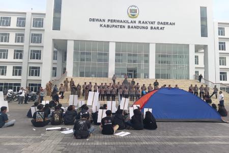 13 POIN KOALISI RAKYAT BANDUNG BAR