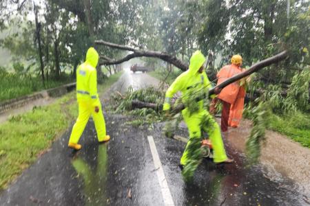 RESPON CEPAT POLISI DAN BPBD EVAKU