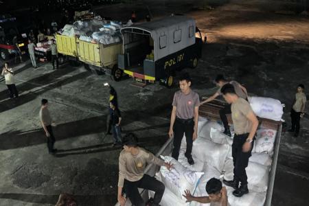 KP WISANGGENI-8005 ANGKUT BANTUAN 