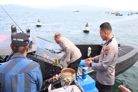 Kapolda Jatim Resmikan Dermaga dan Kap