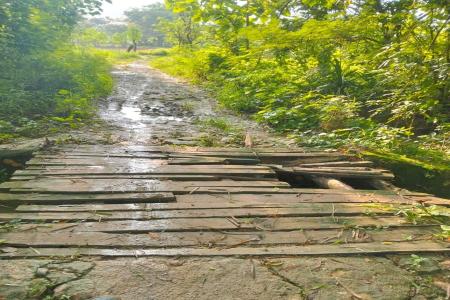 Warga dusun Gulugur timur Desa Kalowan